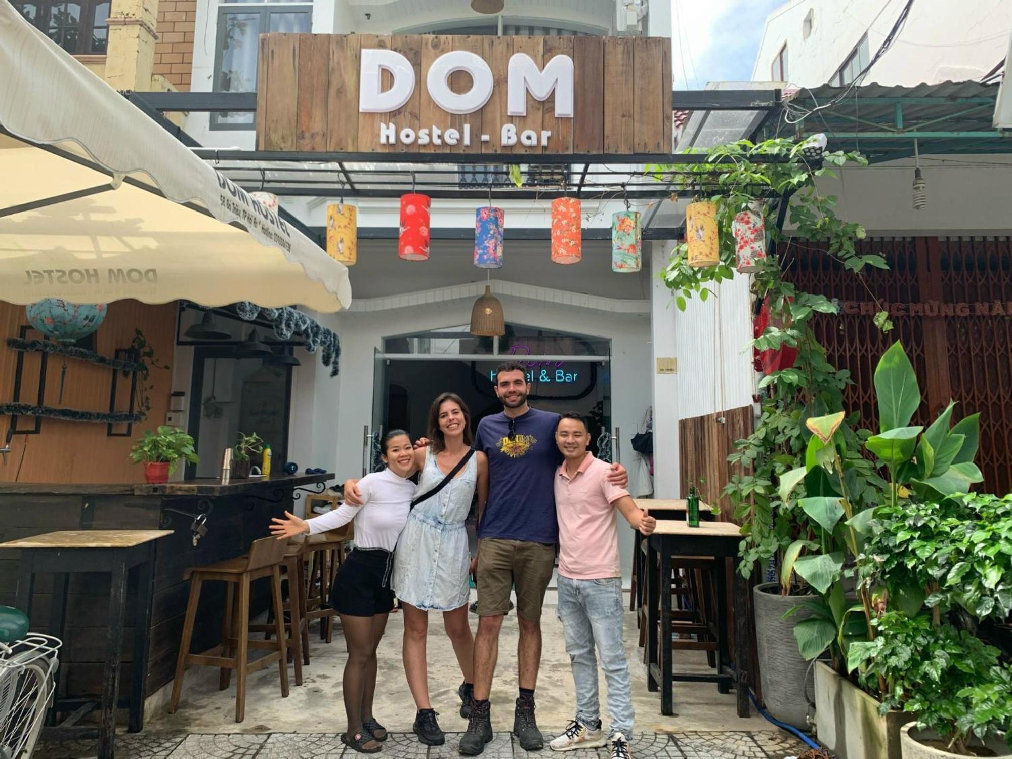 Dom Hostel And Bar هوي ان المظهر الخارجي الصورة